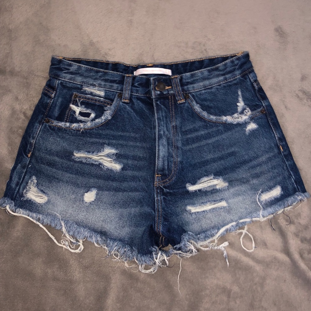 High-wasted jean shorts
